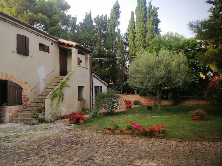 Il Casale Delle Farfalle Sirolo Exterior foto